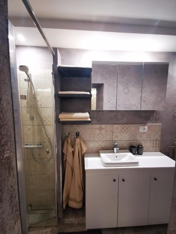 Veneziano Apartma Capodistria Esterno foto