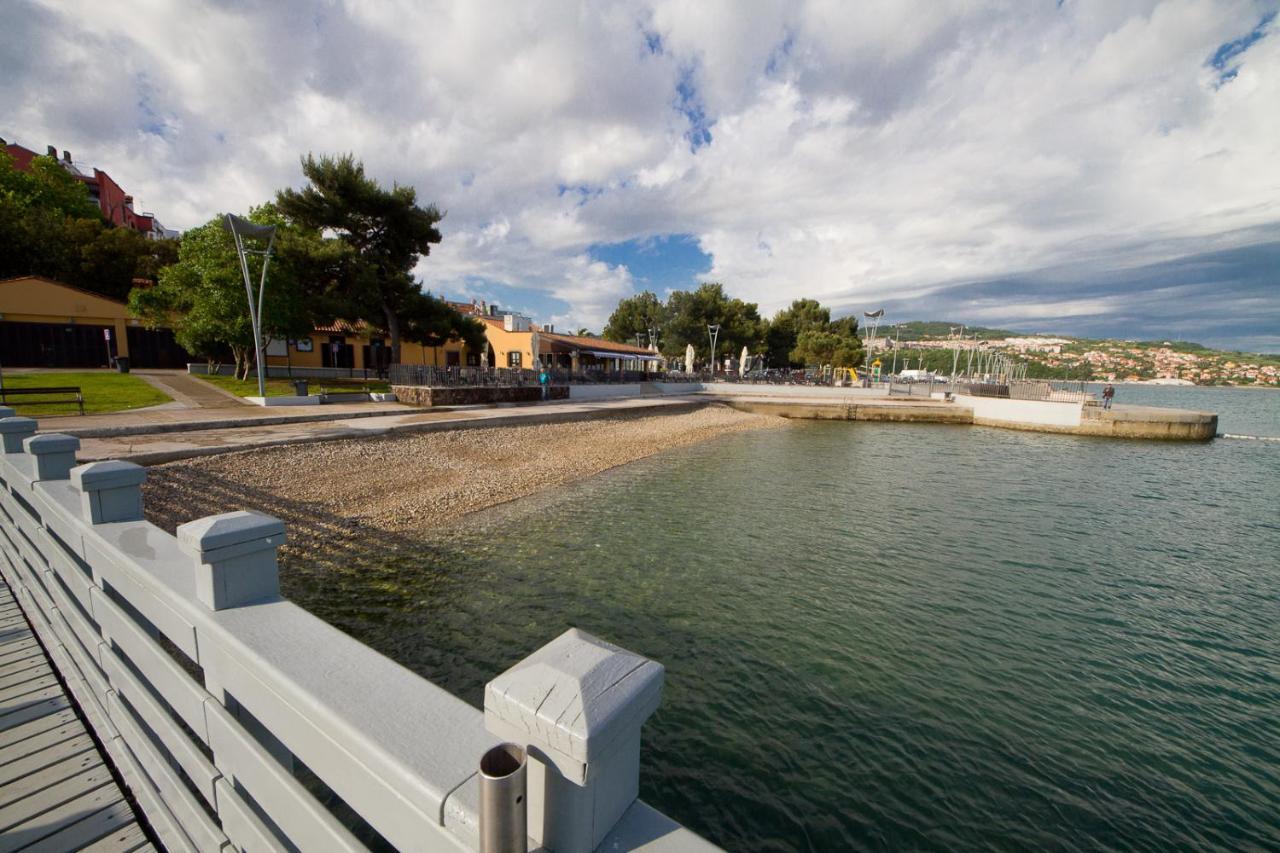 Veneziano Apartma Capodistria Esterno foto